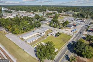 383 1st St, Folkston, GA 31537 - Photo 74