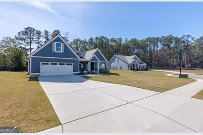 204 Maddington Court, Senoia, GA 30276 - Photo 4