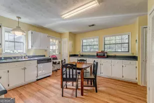 1424 Harmony Rd, Silver Creek, GA 30173 - Photo 10