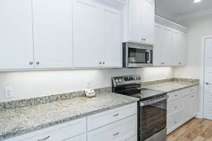 208 The Villas Wy, Kingsland, GA 31548 - Photo 6