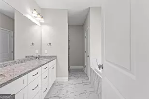 517 Lago Ct, Lagrange, GA 30241 - Photo 24