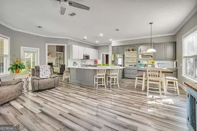 109 Harbor Pointe Drive, Brunswick, GA 31523 - Photo 10