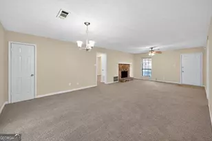 3333 Saxony Way, Lithonia, GA 30038 - Photo 4