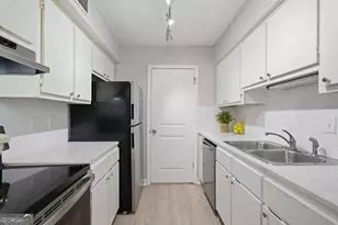 1015 Wingate Way, Atlanta, GA 30350 - Photo 18