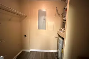 3203 Fairington Ridge Cir, Lithonia, GA 30038 - Photo 16