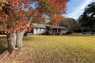 1084 Macedonia Rd, Newnan, GA 30263 - Photo 2