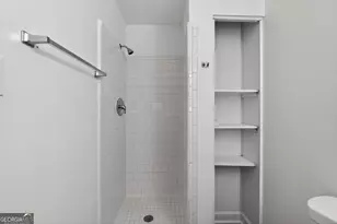 2510 Peachwood Cir NE, Atlanta, GA 30345 - Photo 2