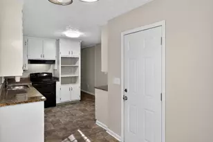 6405 Swift Creek Dr, Lithonia, GA 30058 - Photo 10