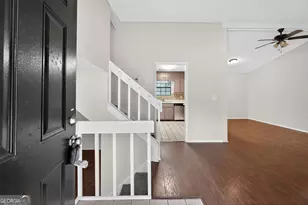 5789 Dorian Ct, Lithonia, GA 30058 - Photo 2