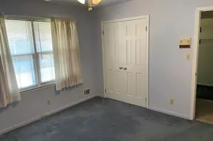 1215 Sharonton Dr, Stone Mountain, GA 30083 - Photo 10