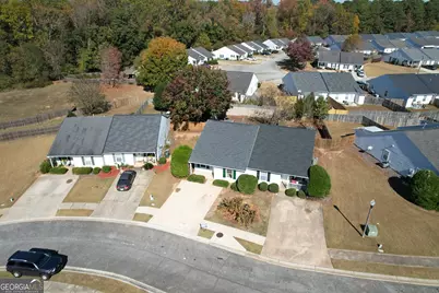 1627 Summerwoods Circle, Griffin, GA 30224 - Photo 52