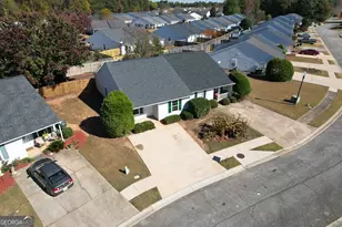 1627 Summerwoods Cir, Griffin, GA 30224 - Photo 50