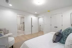4955 Powers Ferry Rd, Sandy Springs, GA 30327 - Photo 28