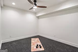 4955 Powers Ferry Rd, Sandy Springs, GA 30327 - Photo 40