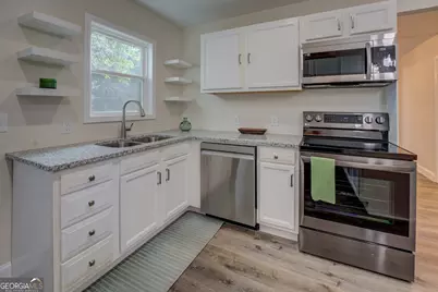 110 Forrest Avenue, Jackson, GA 30233 - Photo 8