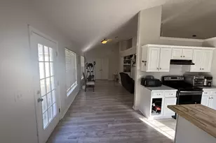 252 Sandstone Dr, Hampton, GA 30228 - Photo 10