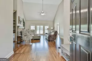 63 Clubview Dr, Newnan, GA 30265 - Photo 6