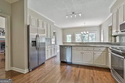 63 Clubview Drive, Newnan, GA 30265 - Photo 16