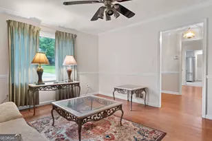 7972 Woods Ln, Jonesboro, GA 30236 - Photo 10