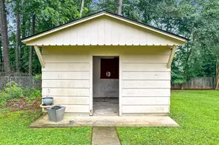 7972 Woods Ln, Jonesboro, GA 30236 - Photo 44