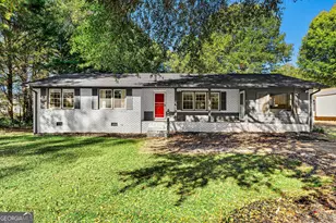 45 Beverly St, Lavonia, GA 30553 - Photo 1