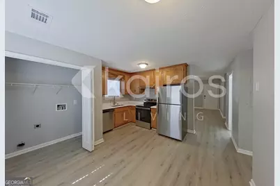 180 Deer Parkway, Athens, GA 30605 - Photo 8