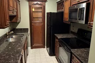2219 Pine Heights Dr NE, Atlanta, GA 30324 - Photo 4