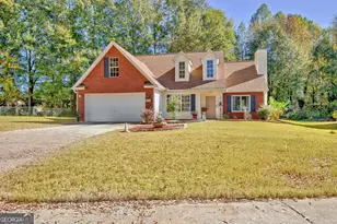 2040 Elm Grove Ln, Hampton, GA 30228 - Photo 2