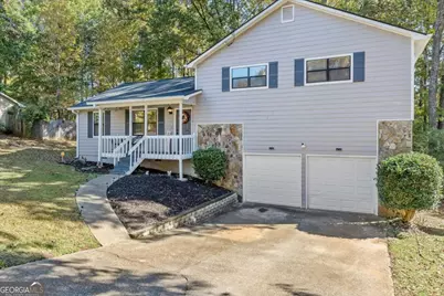 4041 Woodbridge Court, Powder Springs, GA 30127 - Photo 2