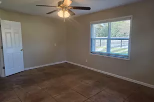 310 W 5th St, Rincon, GA 31326 - Photo 12