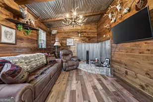 327 Polly Gap Rd, Clayton, GA 30525 - Photo 36