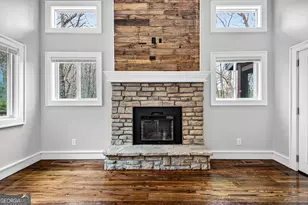 327 Polly Gap Rd, Clayton, GA 30525 - Photo 6