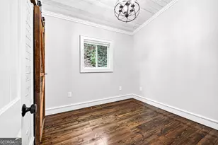 327 Polly Gap Rd, Clayton, GA 30525 - Photo 10