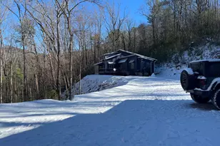 327 Polly Gap Rd, Clayton, GA 30525 - Photo 52