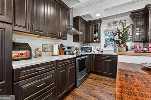 327 Polly Gap Rd, Clayton, GA 30525 - Photo 14