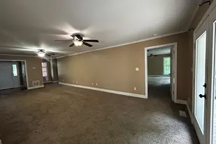 308 Wynterhall Dr, Griffin, GA 30224 - Photo 4