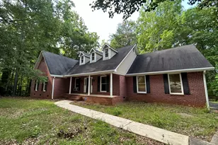 308 Wynterhall Dr, Griffin, GA 30224 - Photo 2