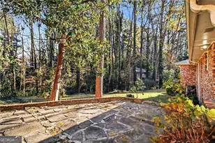 1777 Rosalind Dr NE, Atlanta, GA 30329 - Photo 32