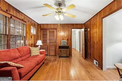 1777 Rosalind Drive NE, Atlanta, GA 30329 - Photo 10