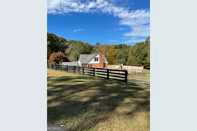 839 Sandy Creek Road, Fayetteville, GA 30214 - Photo 2