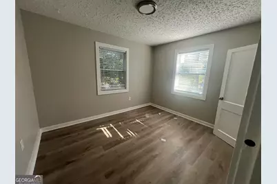 13 W 52nd Street, Savannah, GA 31405 - Photo 2