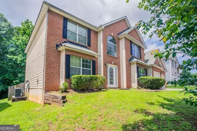7190 Cavender Drive SW, Atlanta, GA 30331 - Photo 2