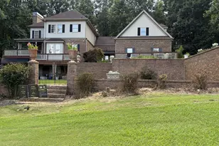 3 Club Dr, Newnan, GA 30263 - Photo 1