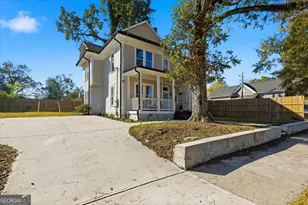 224 W Tinsley St, Griffin, GA 30223 - Photo 4