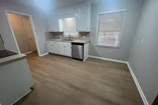 650 Jefferson Dr SW, Conyers, GA 30094 - Photo 12