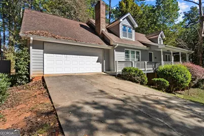 457 Casey Court, Lawrenceville, GA 30046 - Photo 4