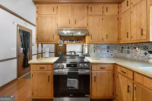 5162 Kurt Ln SW, Conyers, GA 30094 - Photo 12
