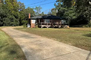 107 Springdale Dr, Thomaston, GA 30286 - Photo 2