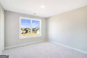 2596 Parkside Wy, Gainesville, GA 30507 - Photo 8