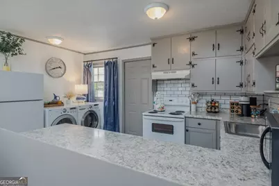 4217 Elizabeth Street NE, Covington, GA 30014 - Photo 14